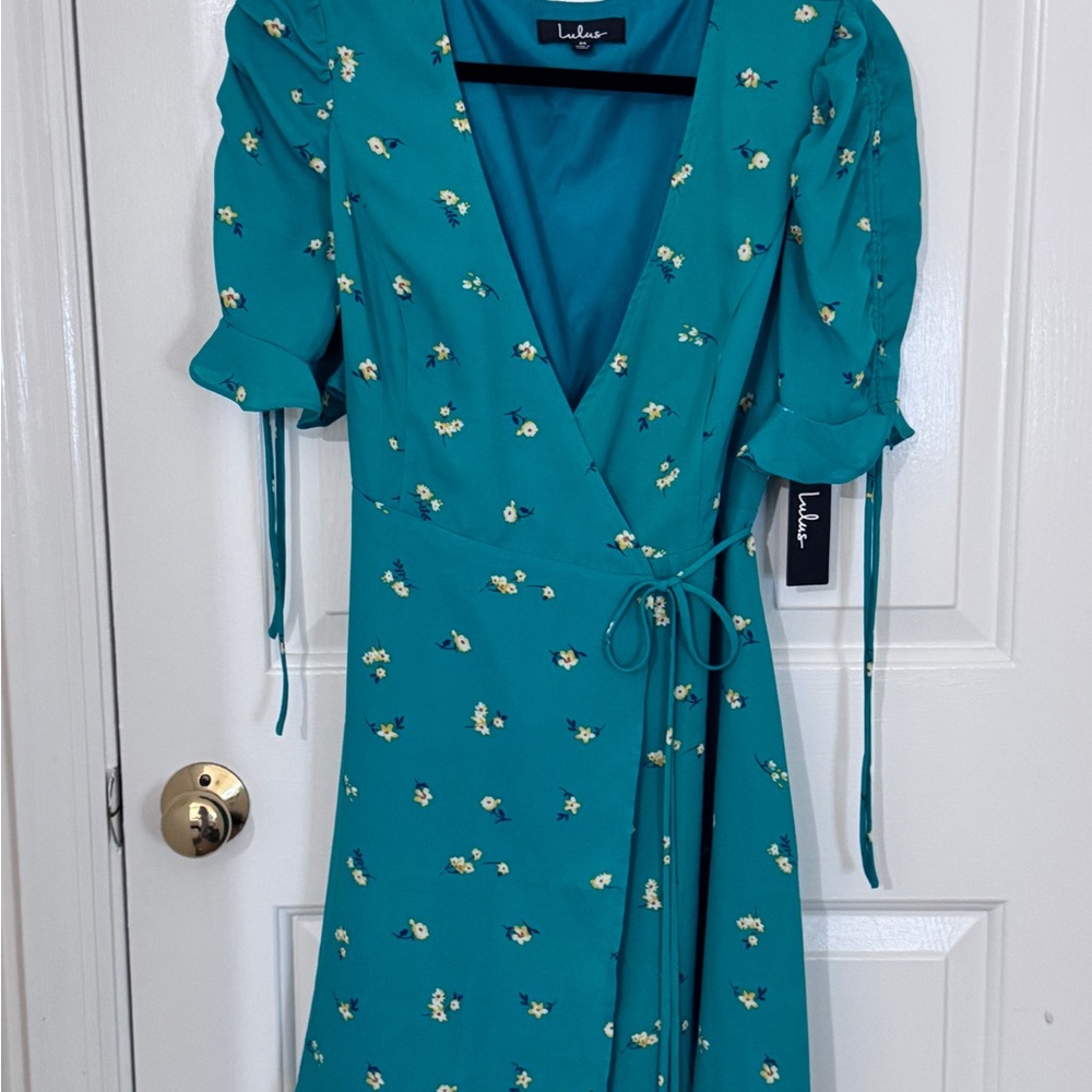 Lulu's Green Floral Midi Dress